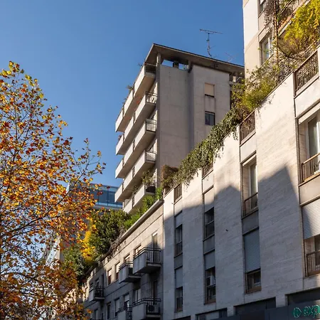 110mq Santa Sofia Apartment, In The Center Of Milan, 10 Min Walk From Duomo Apartment Mailand